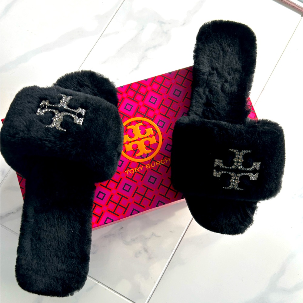 Tory Burch Size 8.5 Black Everly Jeweled Shearling Slide
